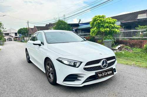 Second hand 2019 Mercedes Benz A-Class A 250 AMG Line 